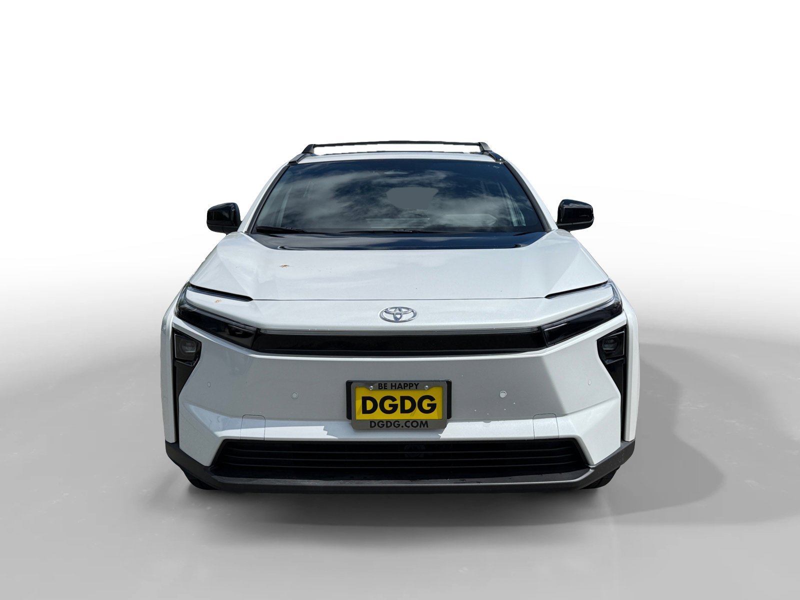 Used 2026 Pearl Toyota XLE image 8