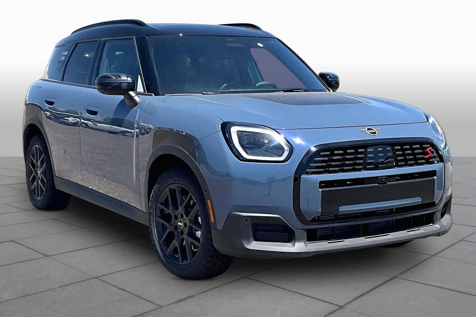 New 2027 0C70 Slate Blue Metallic MINI Iconic image 2