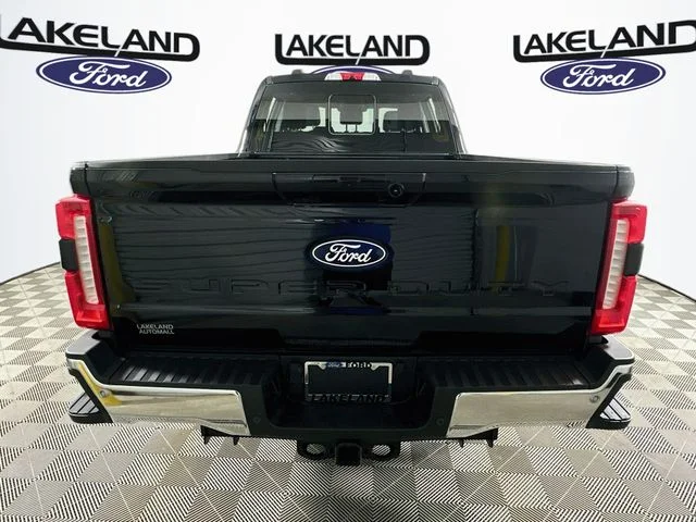 New 2027 Black Ford Lariat image 4