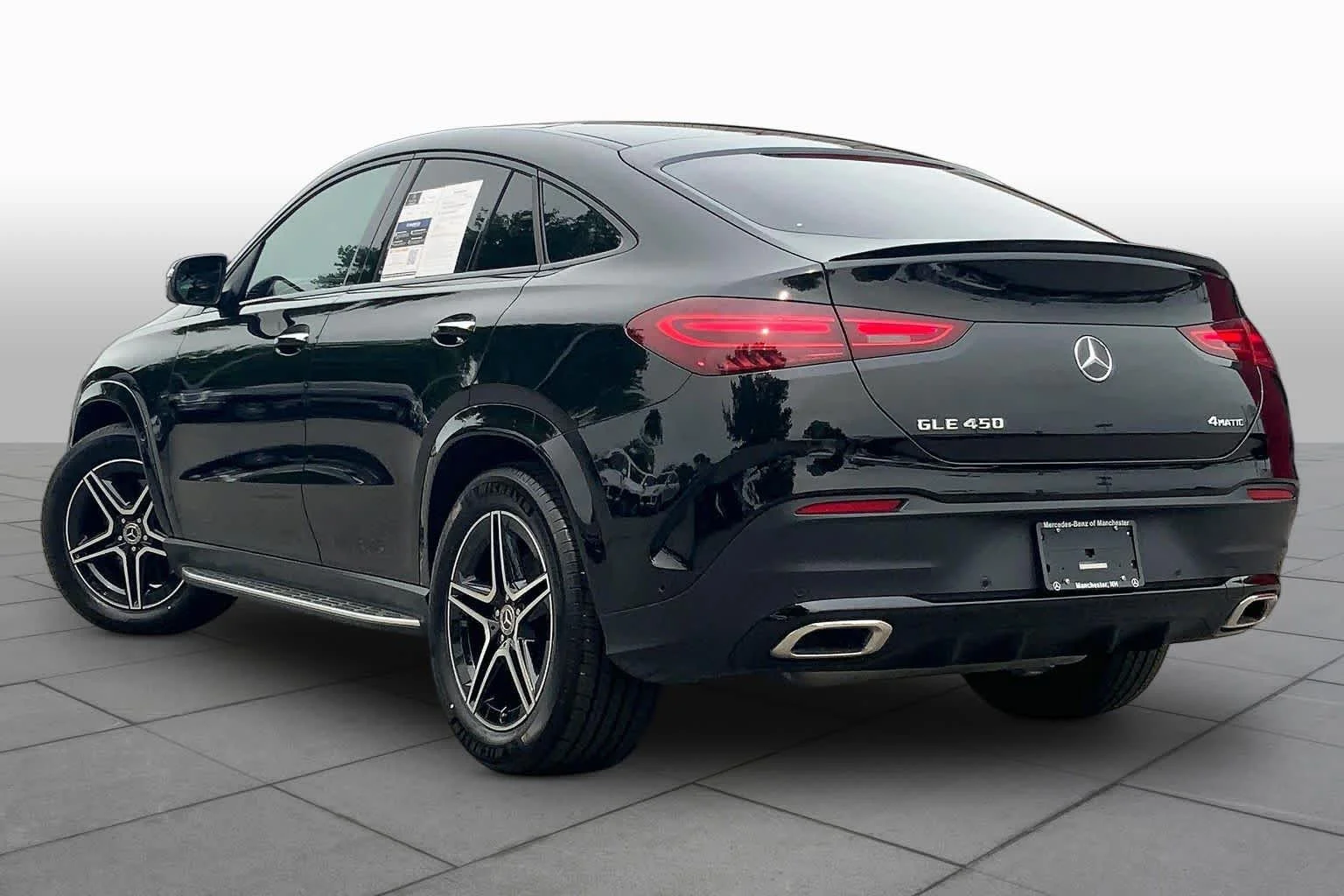 Certified Used 2026 Obsidian Black Metallic Mercedes-Benz GLE 450 image 12