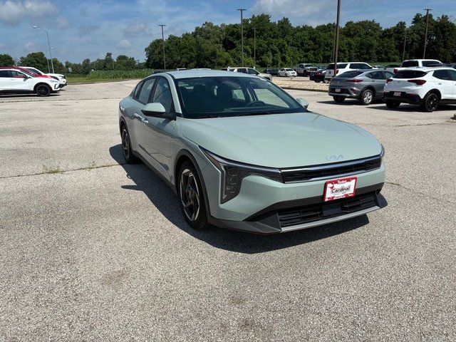 2025 Kia K4 EX