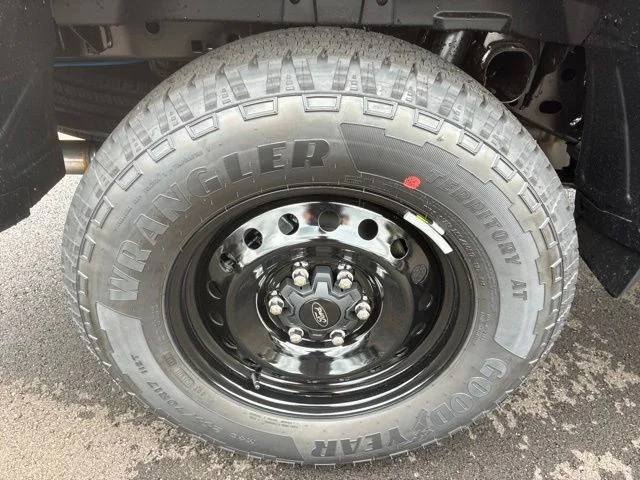 New 2026 Carbonized Gray Metallic Ford XL image 13