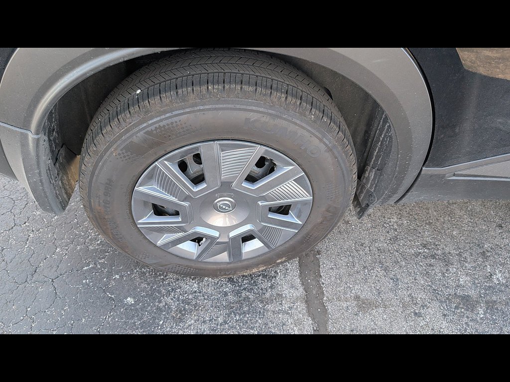 Used 2026 Super Black Nissan S image 18