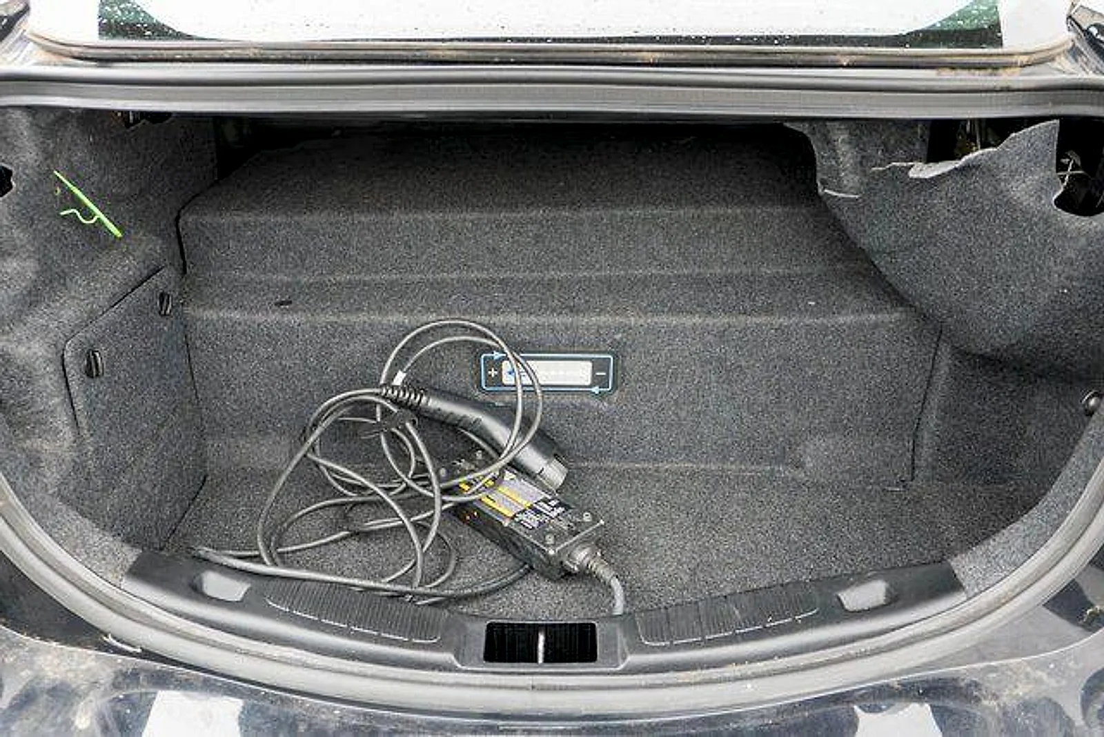 Used 2020 Agate Black Metallic Ford Plug-In Hybrid Titanium image 10