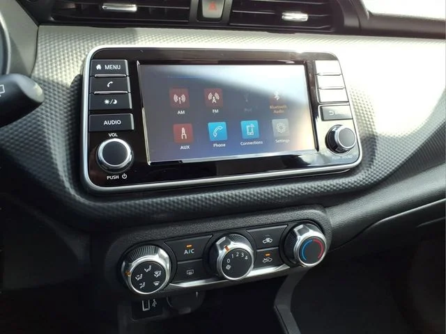 Used 2025 Black Nissan S image 25
