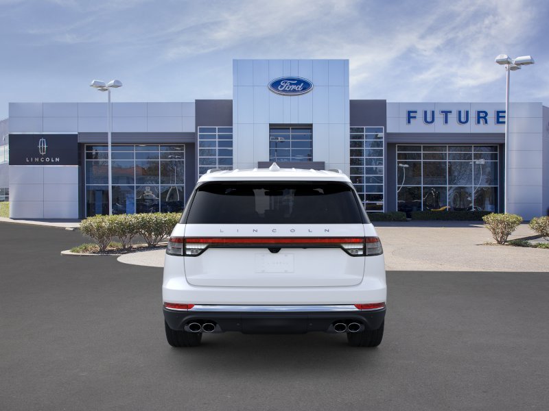 New 2026 Pristine White Metallic Tri-Coat Lincoln Reserve® image 5