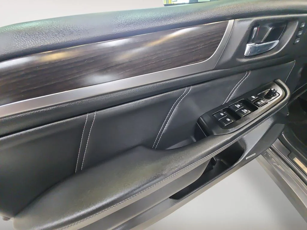 Used 2019 Gray Subaru 2.5i image 10