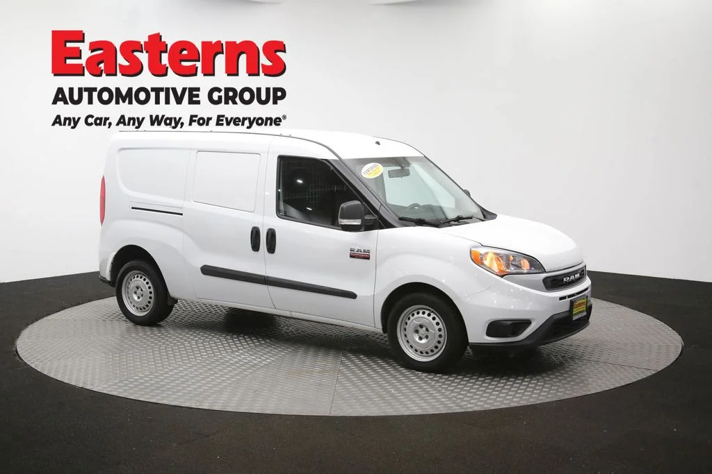 Used 2022 White Ram Base image 45