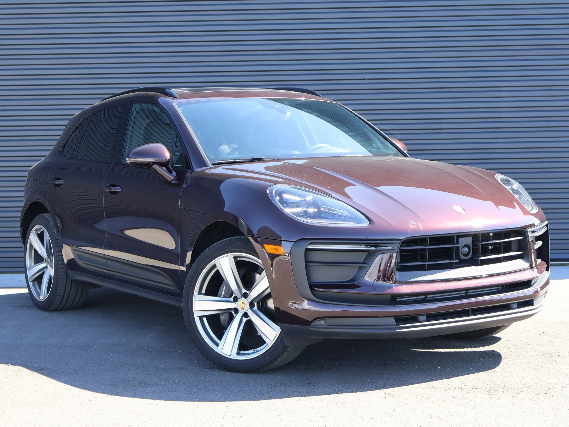 2026 Porsche Macan - Photo 7