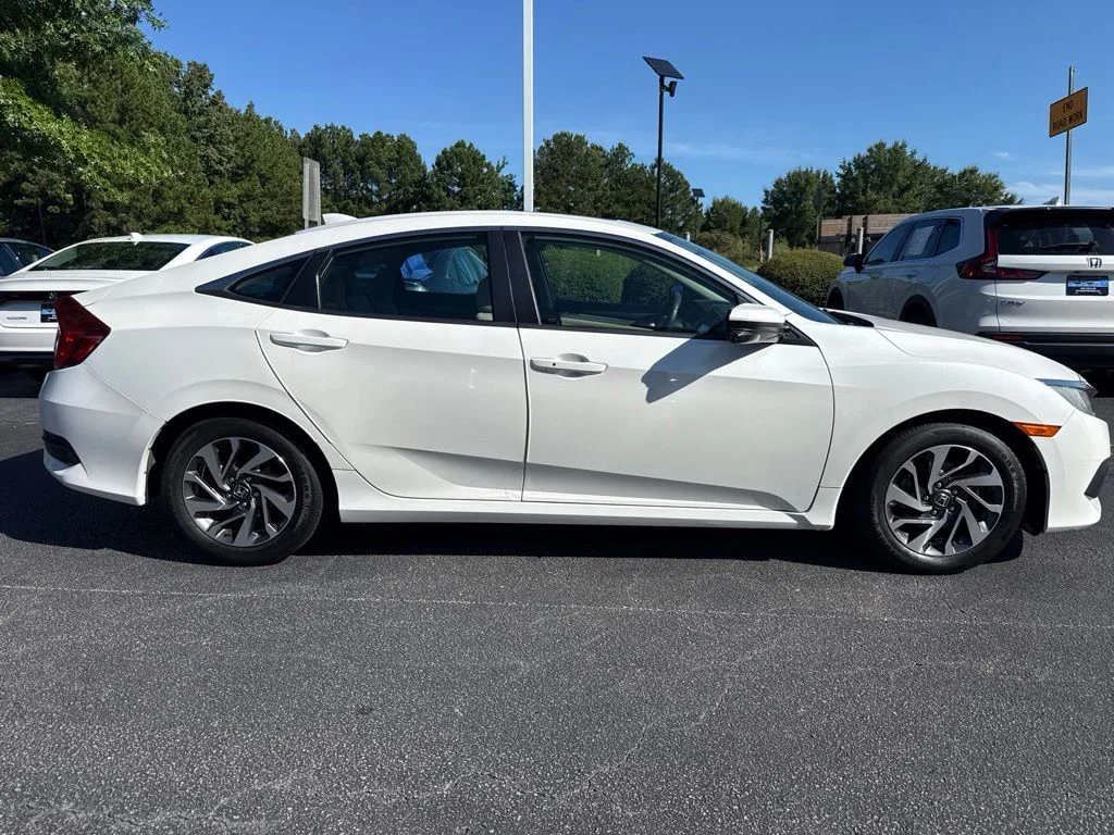 Certified Used 2018 Taffeta White Honda EX image 2