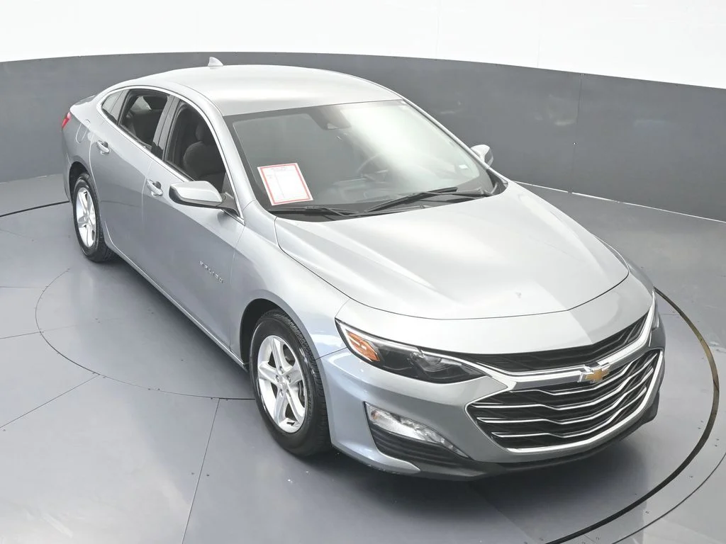 Used 2024 Sterling Gray Metallic Chevrolet LT image 53