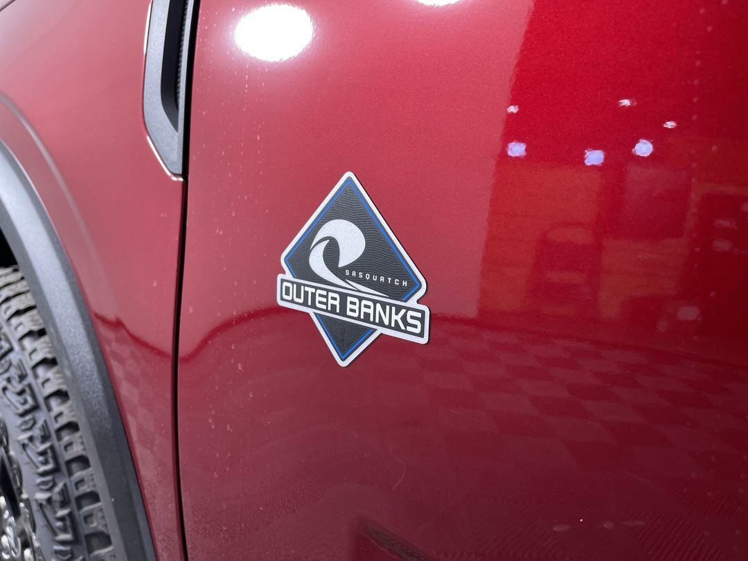 New 2026 Ruby Red Metallic Tinted Clearcoat Ford Outer Banks image 27