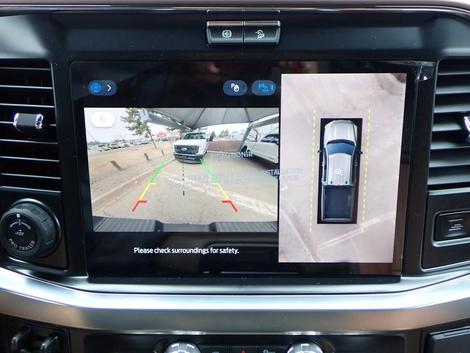 New 2026 Star White Metallic Tri-Coat Ford F-250® King Ranch® image 17