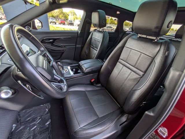 Used 2022  Land Rover Dynamic image 21