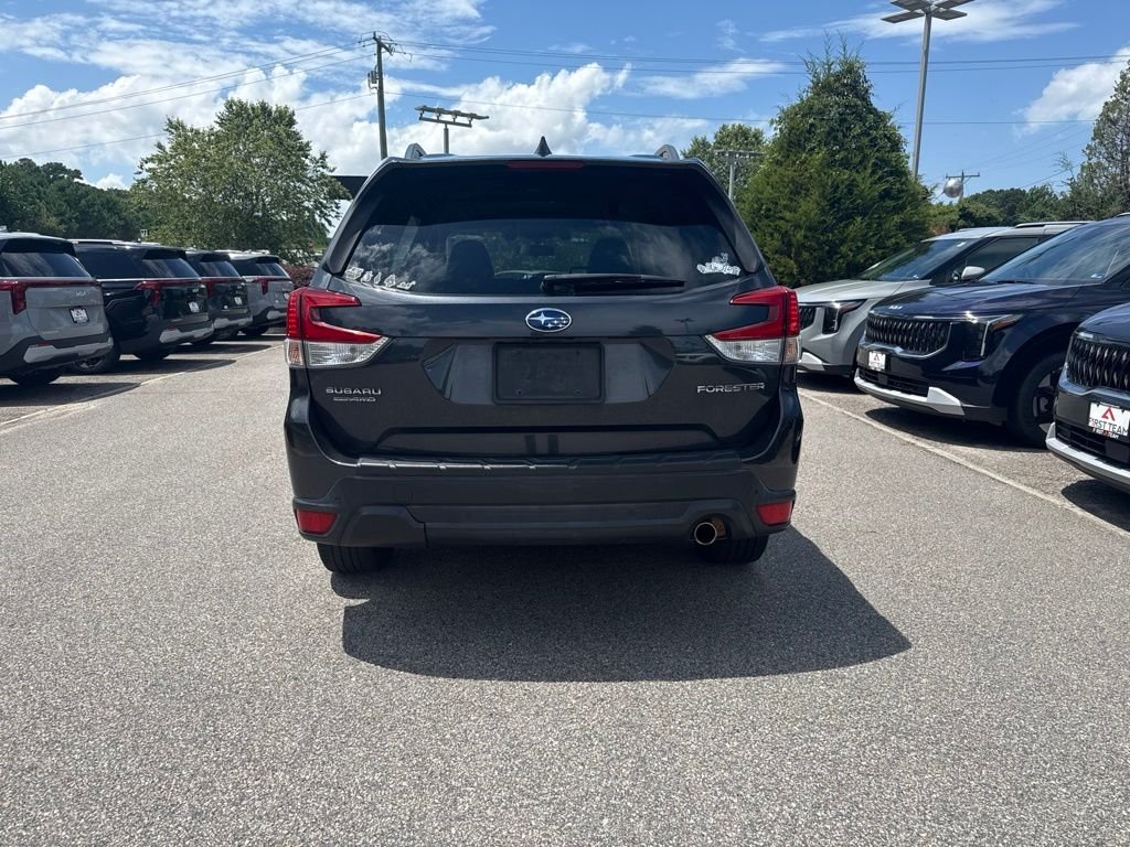 Used 2019 Gray Subaru Limited image 4
