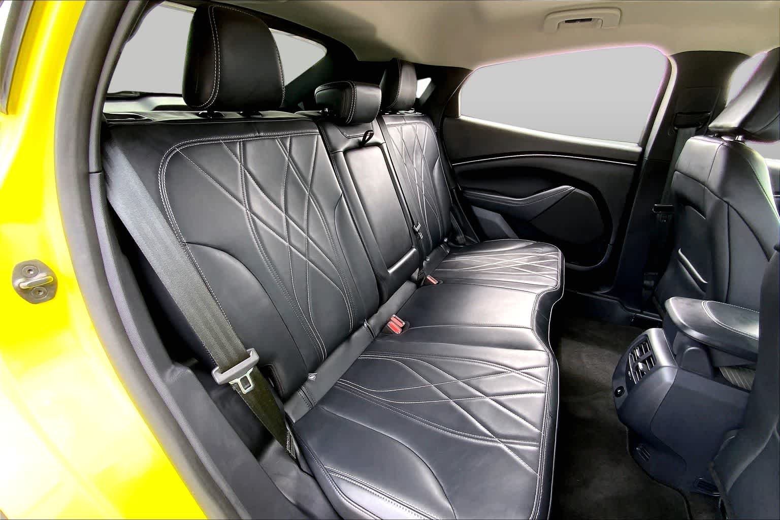 Used 2025 Grabber Yellow Ford Select image 18
