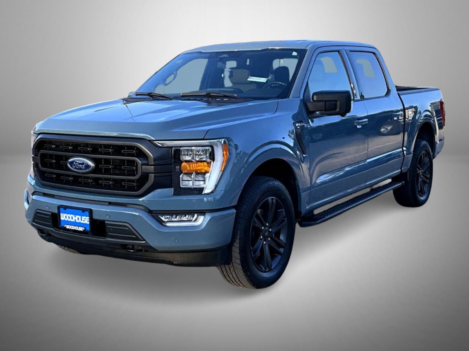 Used 2023 Blue Ford XLT image 1