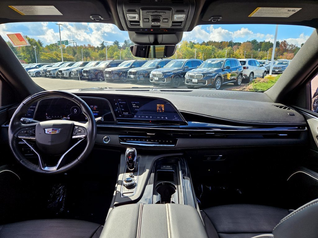 2023 Cadillac Escalade Sport - Photo 15