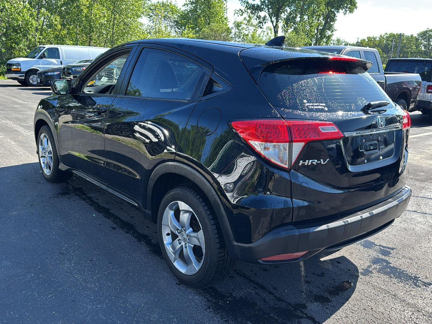 Used 2019 Crystal Black Pearl Honda LX image 4