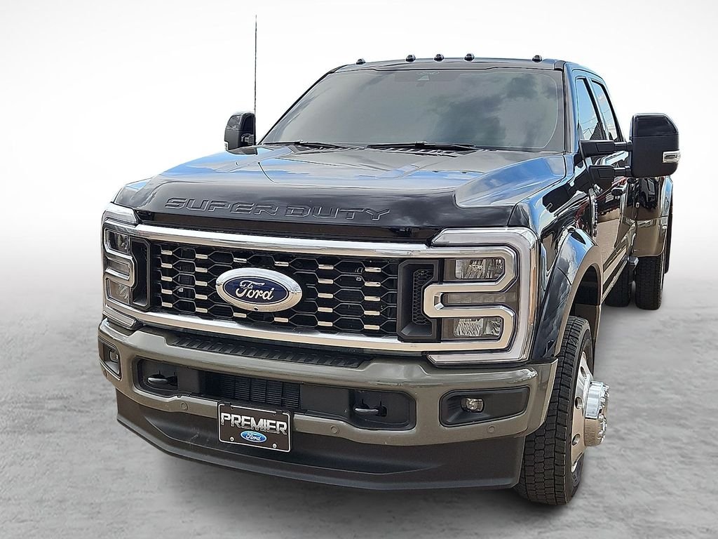 Used 2026 Agate Black Metallic Ford King Ranch image 4
