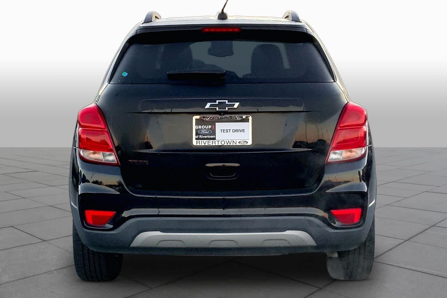 Used 2020 Mosaic Black Metallic Chevrolet LT image 5