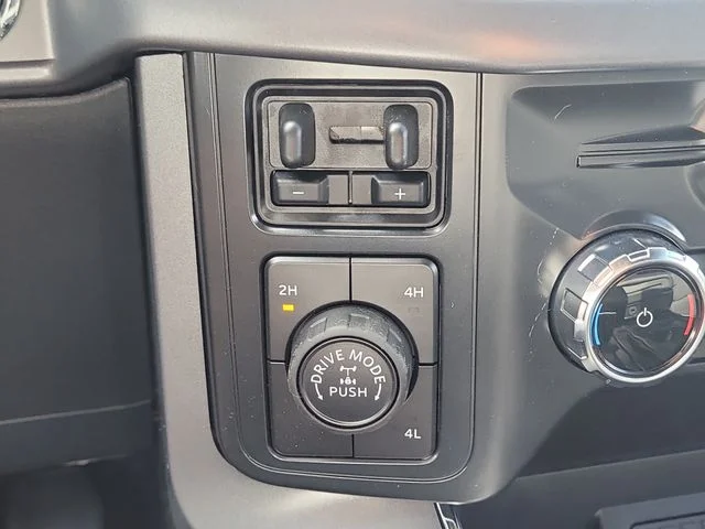 New 2026 Blue Metallic Ford XLT image 29