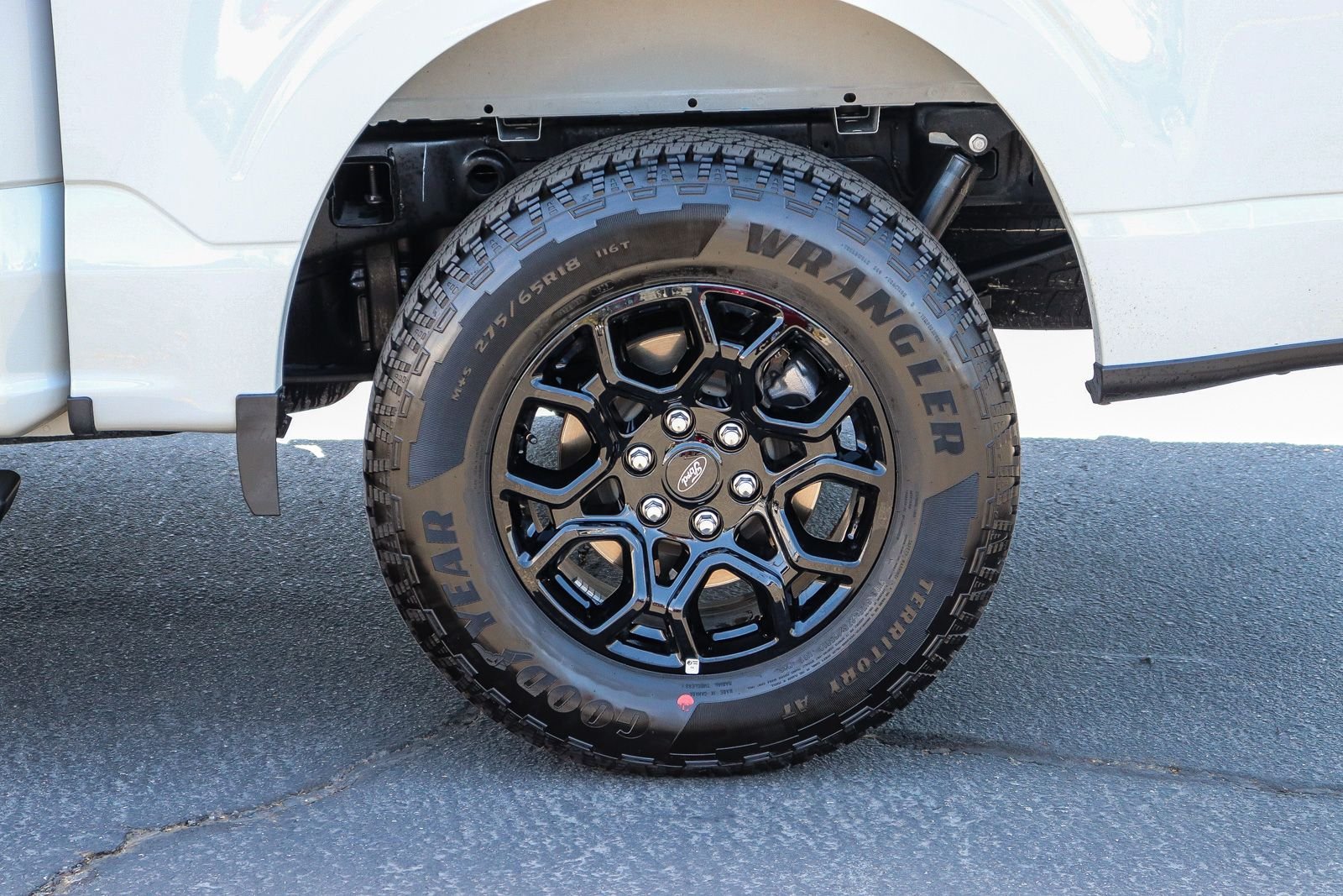 Certified Used 2023 Avalanche Ford XLT image 8