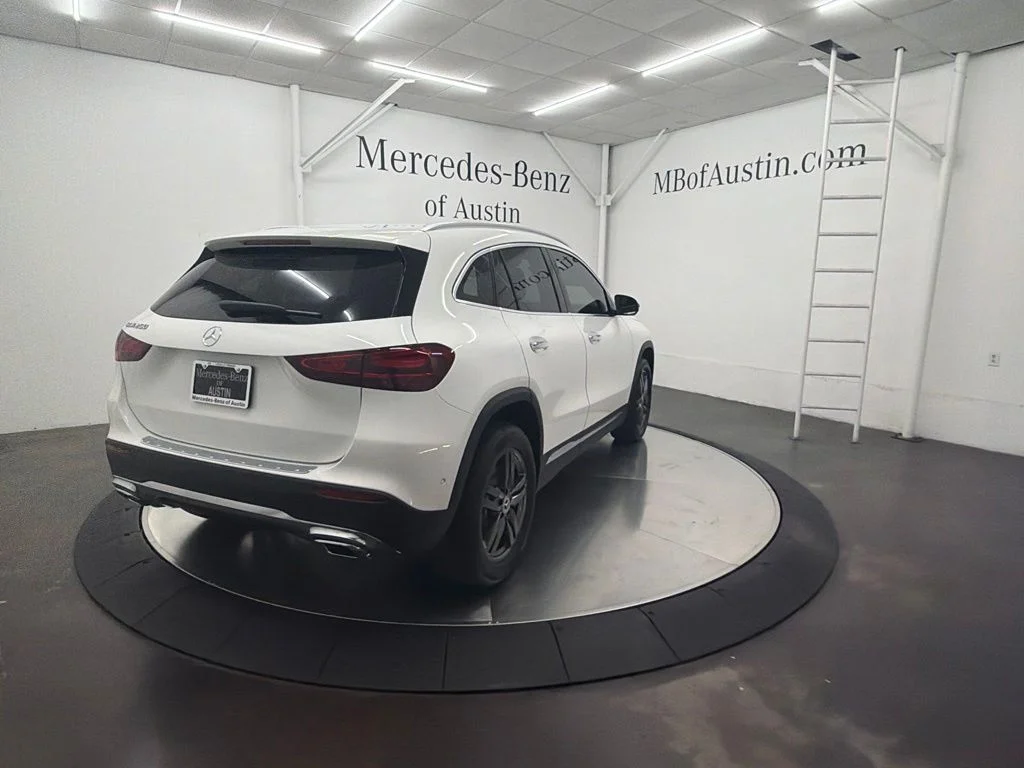 New 2026 White Mercedes-Benz GLA 250 image 7