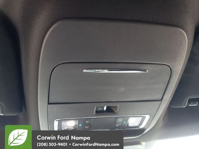 New 2026 Oxford White Ford Lariat image 22