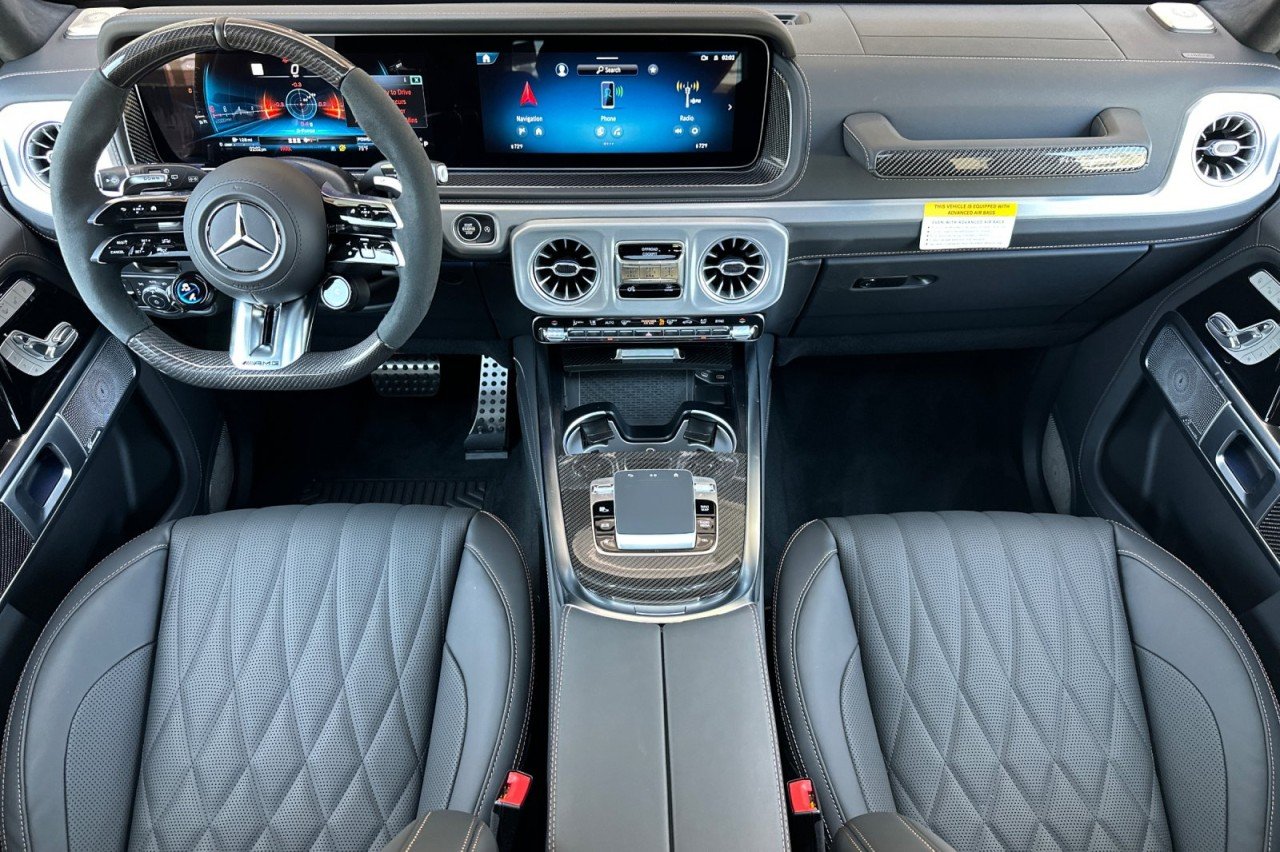 New 2026 MANUFAKTUR Copper Orange Magno Mercedes-Benz AMG® G 63 SUV image 10