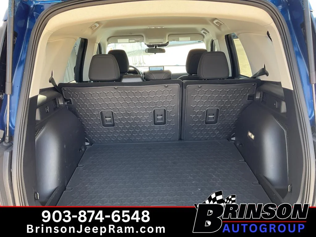 Used 2024 Atlas Blue Metallic Ford Big Bend image 9