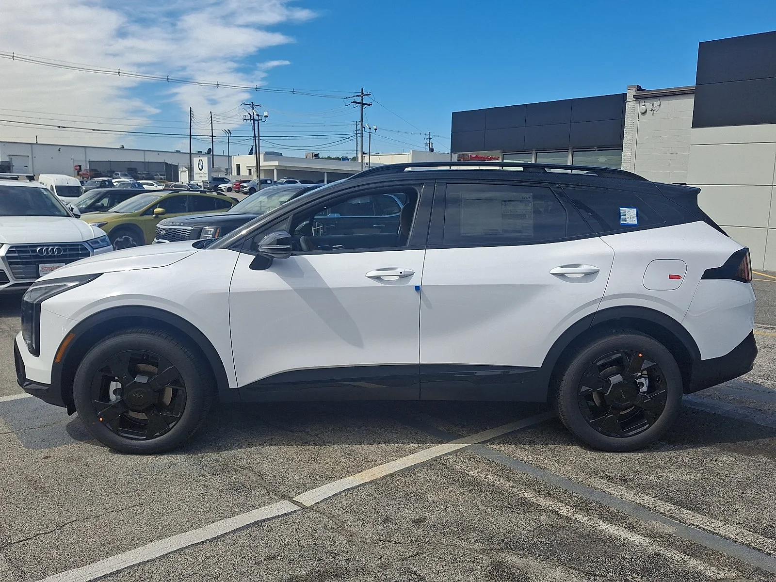 New 2027 White Kia X-Line image 5
