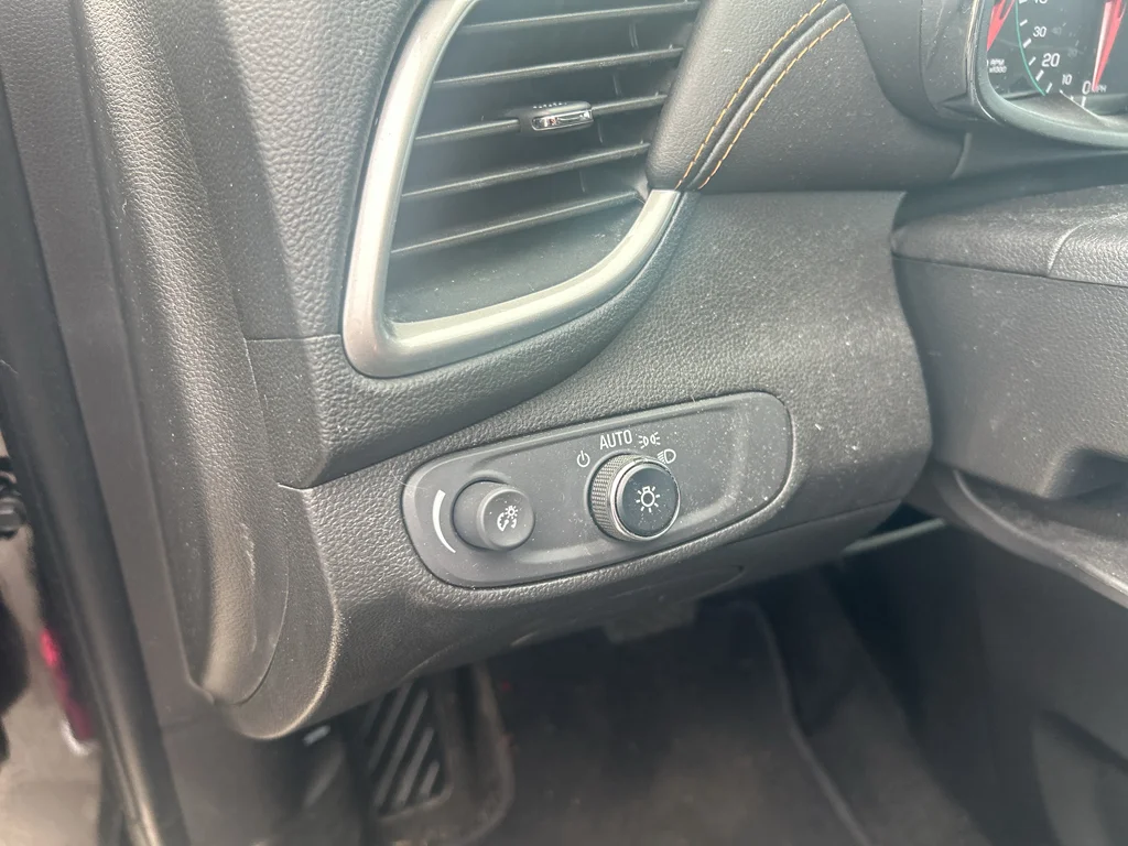 Used 2020 Mosaic Black Metallic Chevrolet LT image 12