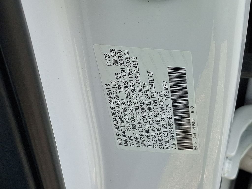 Used 2023 White Honda Elite image 29