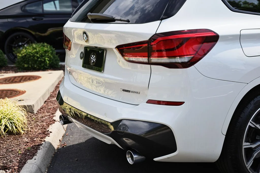 Used 2021 Alpine White BMW xDrive28i image 9
