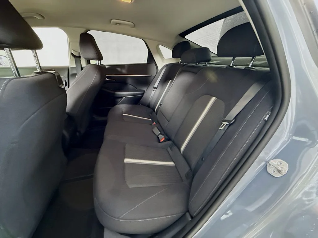 Used 2026 Blue Hyundai SEL Sport image 6
