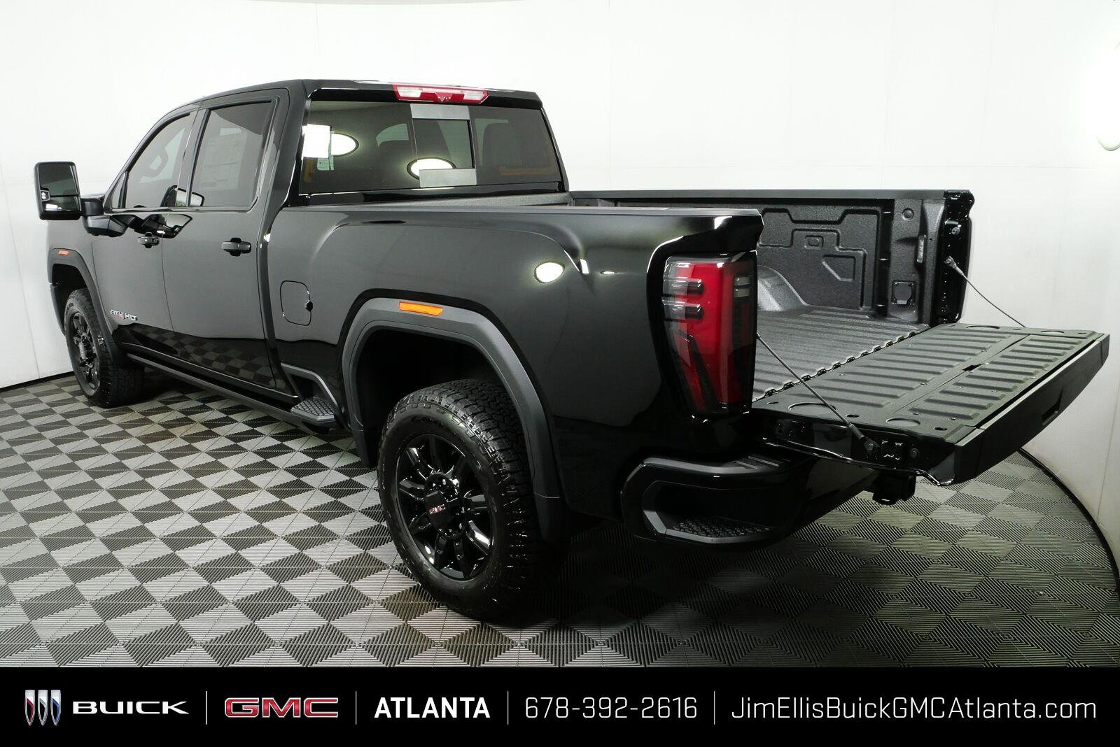 New 2026 Onyx Black GMC AT4 image 32