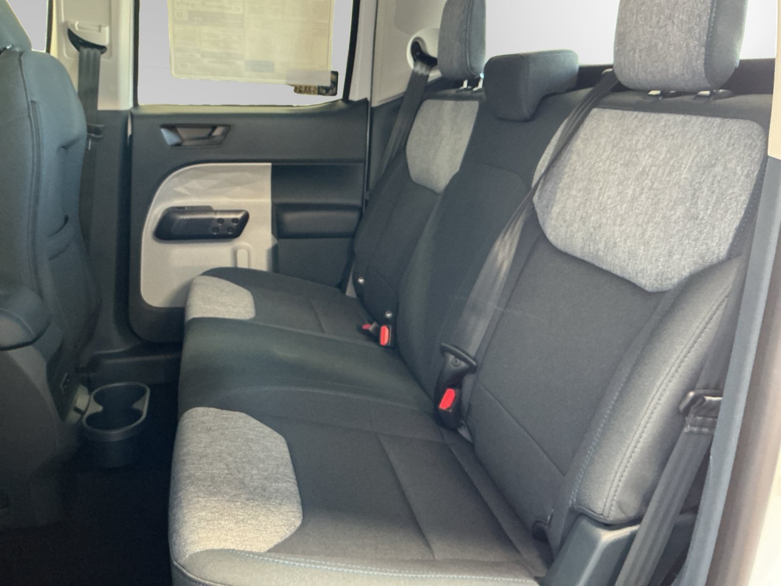 New 2026 Oxford White Ford XLT image 13