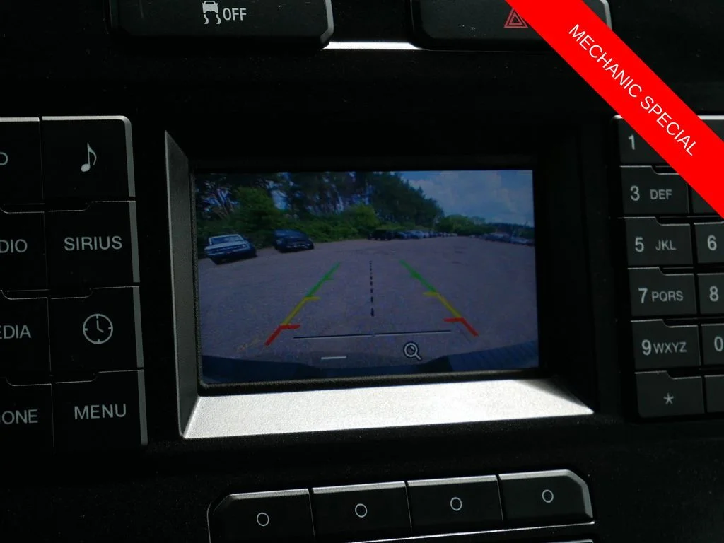 Used 2015 Silver Ford XLT image 27