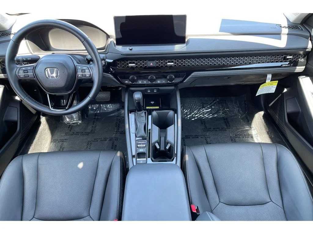 Used 2025 Canyon River Blue Metallic Honda EX-L image 15
