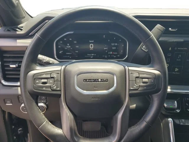 Used 2026 Onyx Black GMC Denali Ultimate image 11