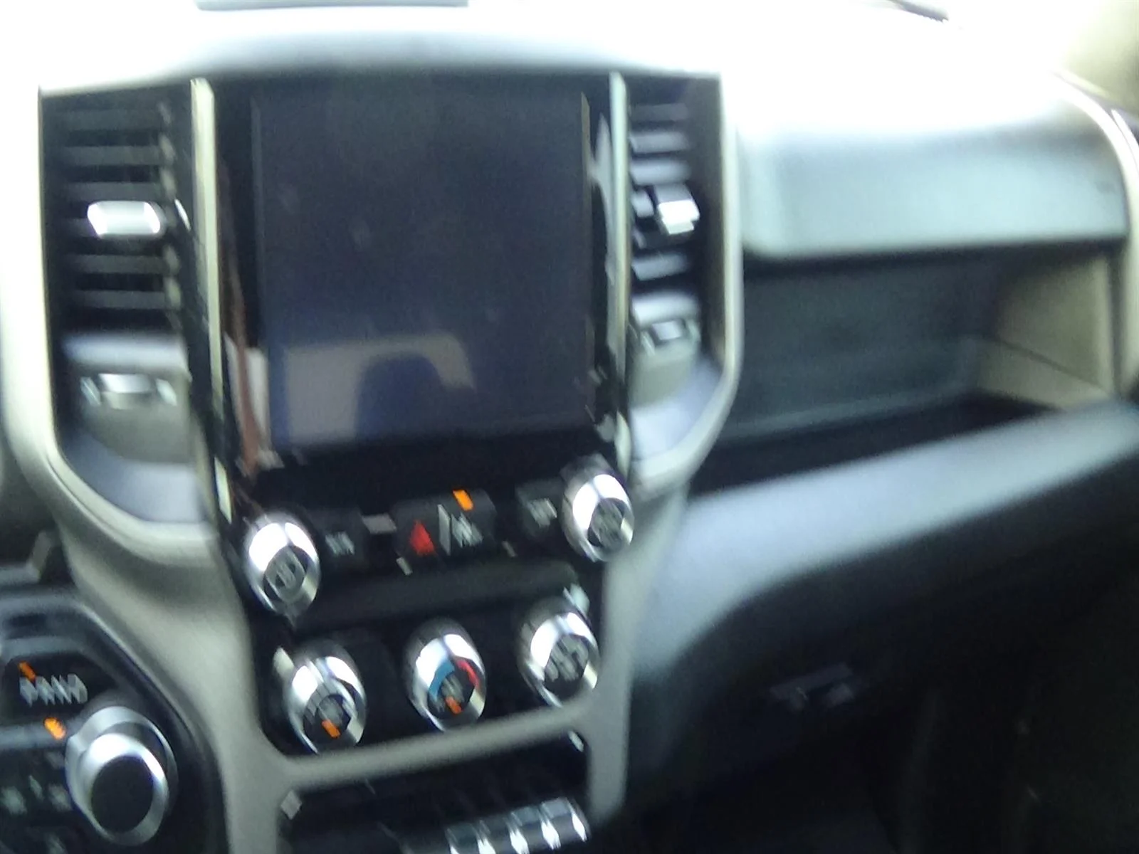 Used 2025 Bright White Clear Coat (pw7) RAM Tradesman image 26