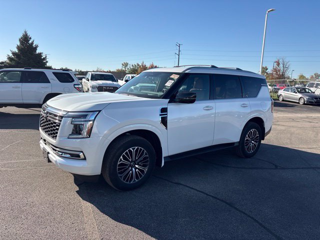 Used 2025 White Nissan SL image 1