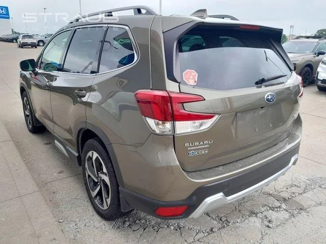 Used 2023  SUBARU  image 7