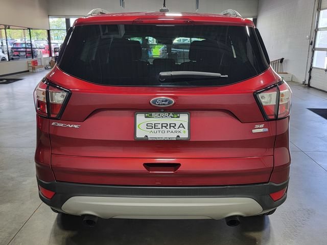 Used 2018 Red Ford SE image 6