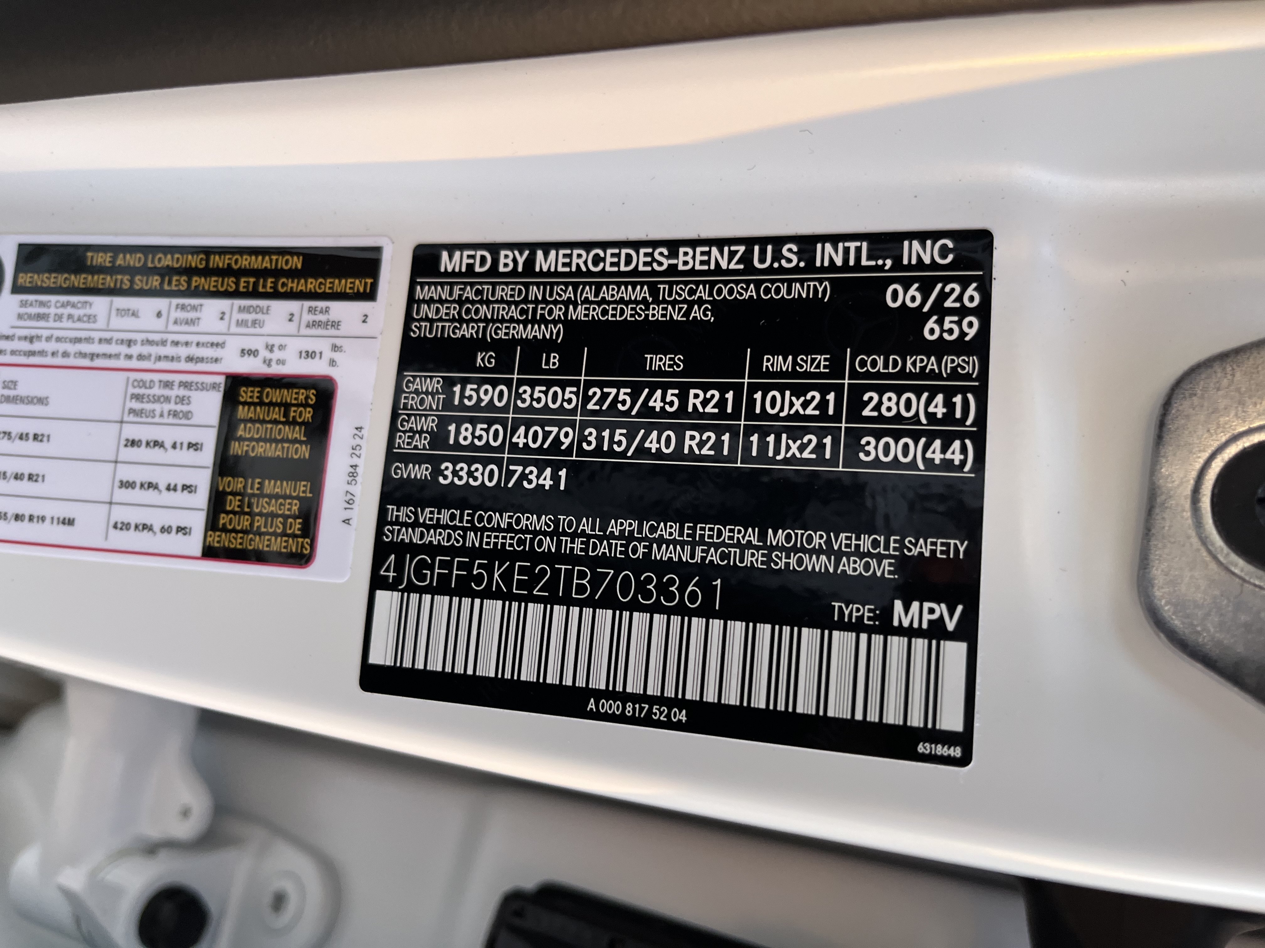 New 2026 MOONLIGHT WHITE Mercedes-Benz GLS 450 image 28