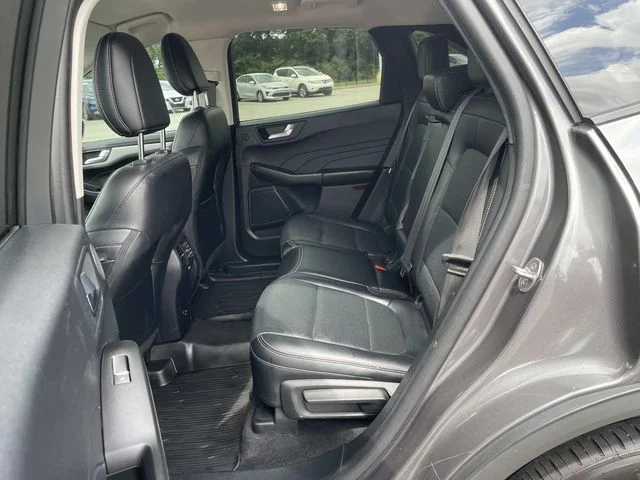 Used 2021 Gray Ford SEL image 10