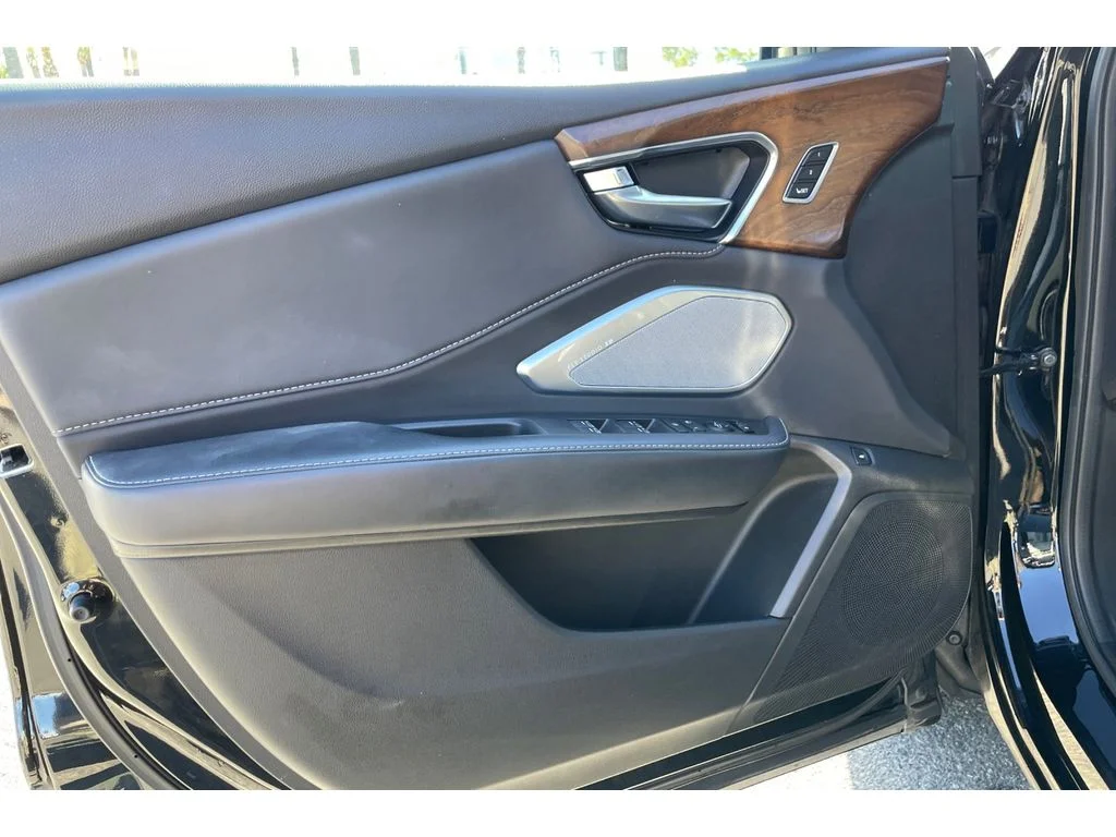 Used 2020 Majestic Black Pearl Acura w/Advance Pkg image 10