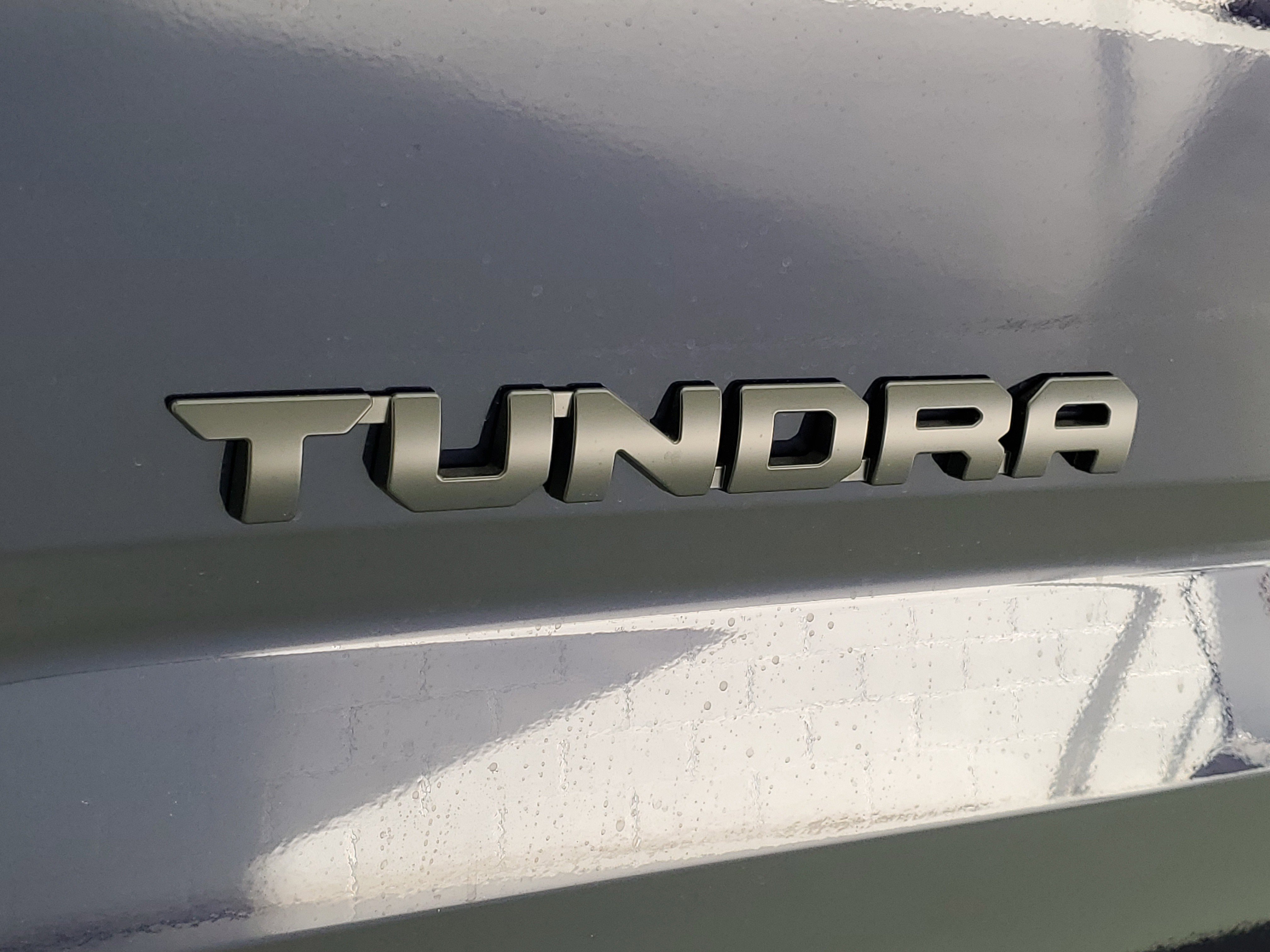 2026 Toyota Tundra Limited - Photo 8