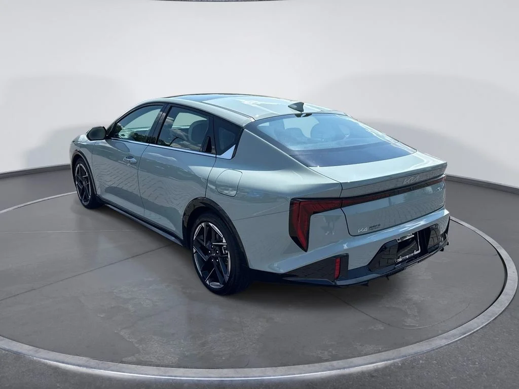 Used 2026 Gray Kia GT-Line image 5
